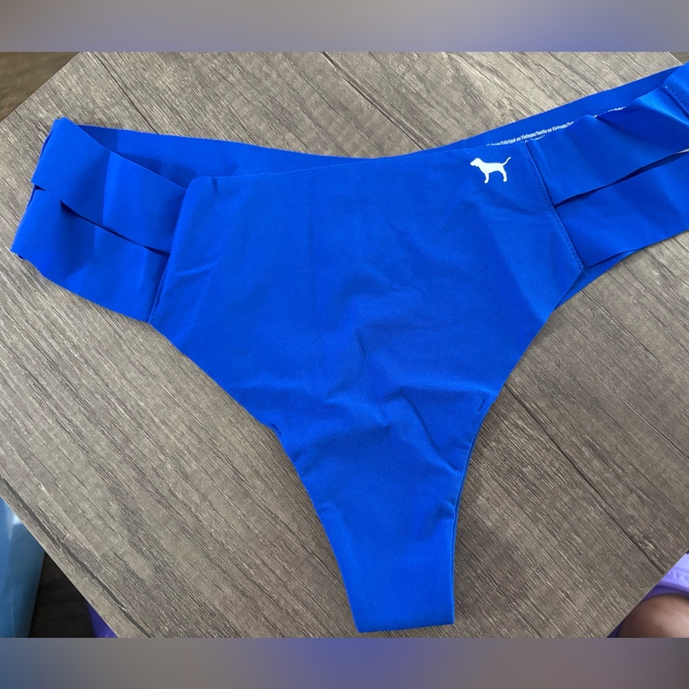 Victoria's Secret Pink Blue Thong - Picture 2 of 10